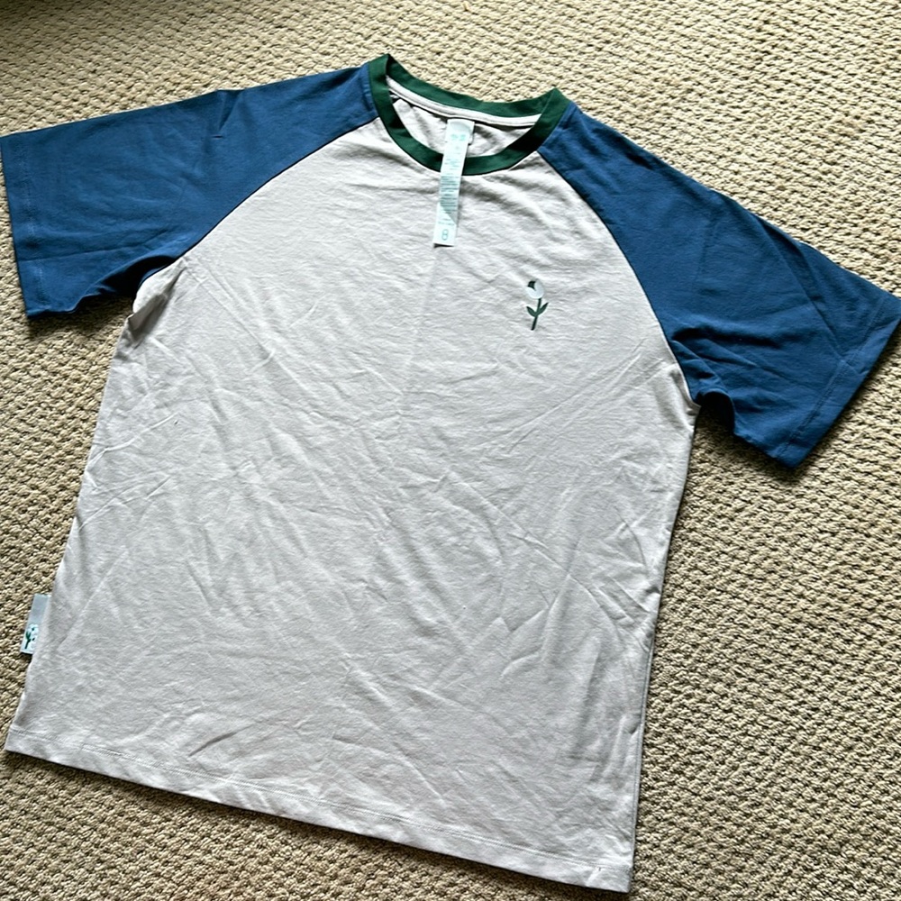 T shirt/ multiple color/ size for men-S, size for women-L/ NEW